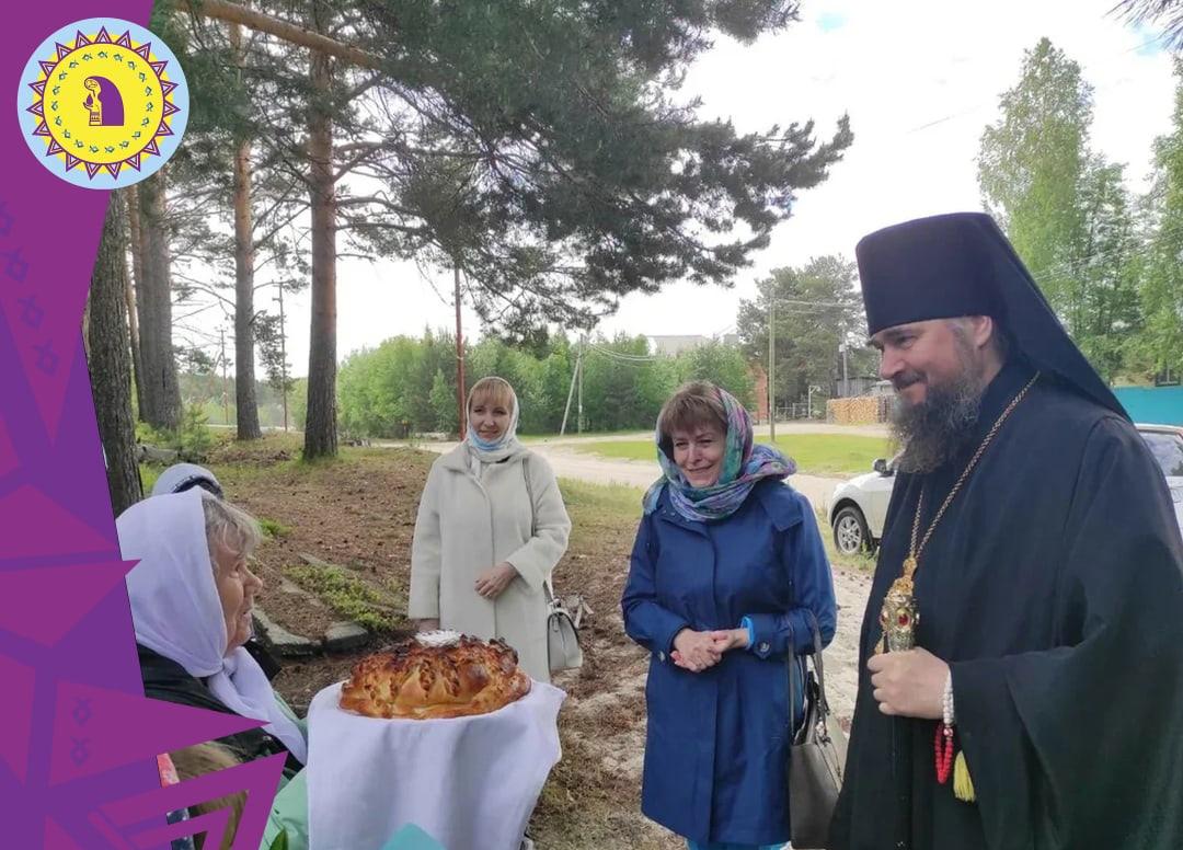 Глава Октябрьского района Анна Куташова с рабочим визитом посетила село  Малый Атлым