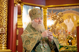 Глава Октябрьского района Сергей Заплатин поздравил митрополита Ханты-Мансийского и Сургутского Павла с днём небесного покровителя