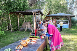 Какой он, один день в Шеркалах? Гостеприимный, тёплый, познавательный, весёлый и, конечно же, вкусный.