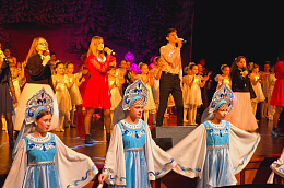 Одаренных детей Октябрьского района чествовали на Рождественском приеме главы