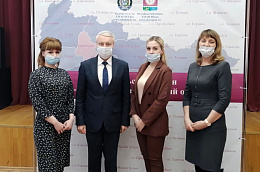В Октябрьском районе подвели итоги ежегодного конкурса «Лучший муниципальный служащий» в 2021 году