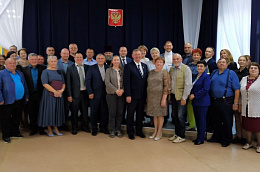 В Октябрьском районе проходят торжественные церемонии инаугурации избранных глав городских и сельских поселений