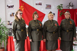 "Война - печальней нету слова"