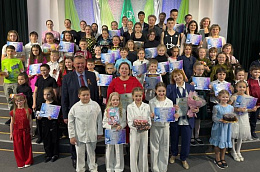 Юные таланты Унъюгана блеснули на фестивале «Серебряное копытце»