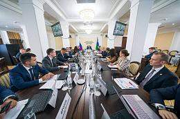 Правительство Югры направит дополнительно 3,7 млрд рублей на поддержку участников СВО