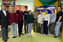 Поздравление главы Октябрьского района Сергея Заплатина с Международным днем музеев