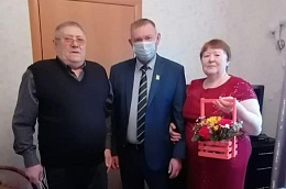 23 октября 1971 года заключили брак молодые Анатолий и Александра – так родилась семья Визиренко