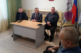 Глава Октябрьского района Сергей Заплатин с рабочим визитом посетил Карымкары, Большие Леуши, Малый Атлым