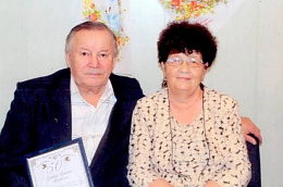 Сегодня семья Кардаполовых из Малого Атлыма отмечает изумрудный свадебный юбилей.