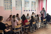Финансовая безопасность в Октябрьском районе: от школьных квестов до защиты от дипфейков