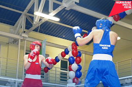 Межрегиональный турнир «Снежинка»: боксеры Октябрьского района порадовали успешными выступлениями