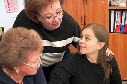 В Октябрьском районе активно реализуется система наставничества между педагогами образовательных учреждений