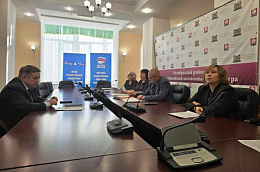 В Октябрьском районе стартовал цикл кустовых встреч, посвященных поддержке участников специальной военной операции и их семей