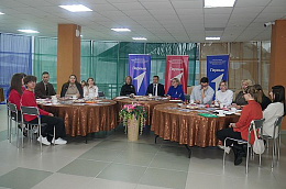 Глава Октябрьского района Сергей Заплатин принял участие в  заседании Координационного совета в рамках ежегодной конференции местного отделения российского движения детей и молодежи «Движение первых»