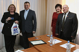 Глава Октябрьского района с рабочим визитом посетил Перегребное и Чемаши