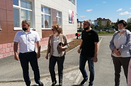 Глава Октябрьского района Анна Куташова с рабочим визитом посетила Сергино
