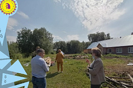 Глава Октябрьского района Анна Куташова с рабочим визитом посетила территорию бывшего поселения Поснокорт