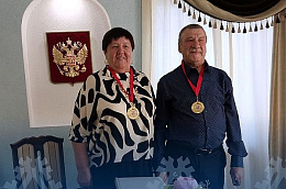 Супруги Вахрушевы из Унъюгана отметили золотую свадьбу