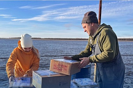 Шеркальцы активно поддерживают наших защитников. Их девиз: "Вместе к Победе!"