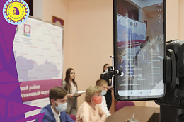 Лучшие инициативы молодежи Октябрьского района обсудили в прямом эфире