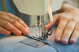 Поздравление главы Октябрьского района Сергея Заплатина с Днем работников легкой промышленности