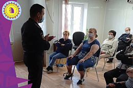  C гражданами старшего поколения провели профилактическую беседу «Осторожно, мошенники!»