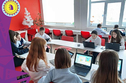 Юные жители Октябрьского района отметили «День российской науки»