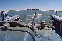 Поздравление главы Октябрьского района Сергея Заплатина с Днем морской пехоты России