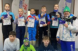 Юные лыжники Октябрьского района - в числе победителей Кубка Андрея Осадчука по лыжным гонкам