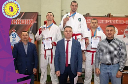 Курс – на чемпионат России: приобские спортсмены вошли в состав команды УРФО по рукопашному бою
