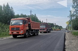 В городских и сельских поселениях Октябрьского района полным ходом идет ремонт автомобильных дорог