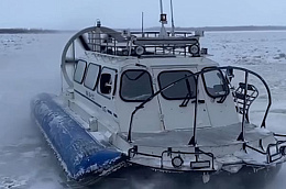 В Октябрьском районе начинают курсировать судна на воздушной подушке