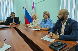 Октябрьский район с рабочим визитом посетила Уполномоченный по правам предпринимателей в Югре Ирина Александровна Каск