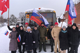 Из Карымкар на фронт отправился автобус для наших солдат